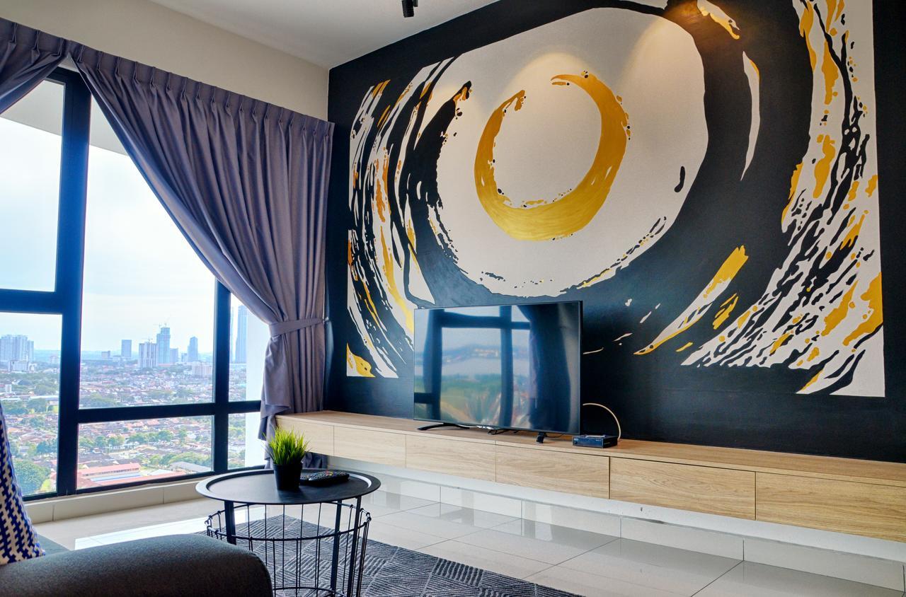 Holi Southkey Art Suite Johor Bahru Exterior foto
