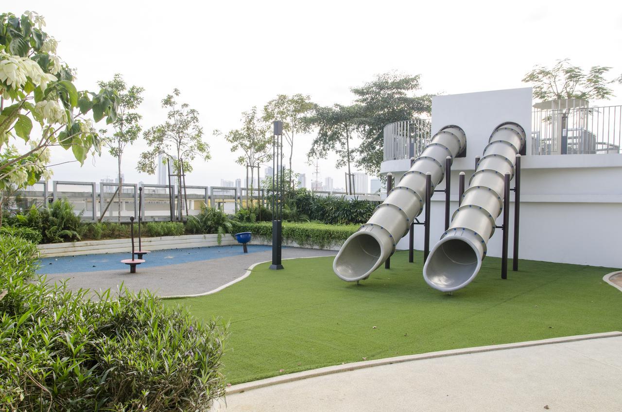 Holi Southkey Art Suite Johor Bahru Exterior foto